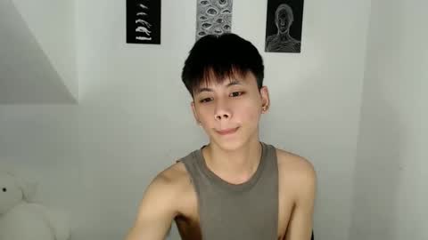 Snapshot of ynotyu chatting on May 2026 12:23:02 PM ynotyu online show from May 2026 12:23:02 PM