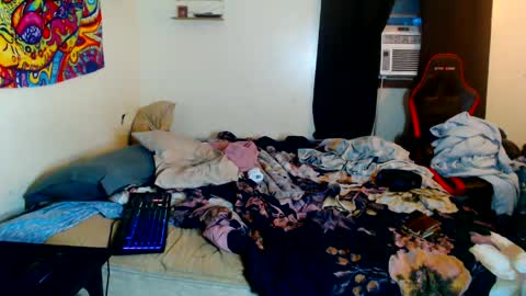 Snapshot of yobleez chatting on June 2026 01:39:01 AM yobleez online show from June 2026 01:39:01 AM