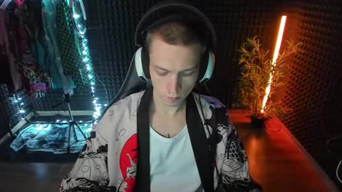 Snapshot of yoi_aji chatting on November 2025 04:18:01 PM You can ask my name in pm online show from November 2025 04:18:01 PM