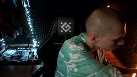 Snapshot of yoi_aji chatting on November 2025 05:33:01 PM You can ask my name in pm online show from November 2025 05:33:01 PM