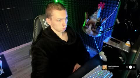 Snapshot of yoi_aji chatting on December 2025 11:05:01 AM You can ask my name in pm online show from December 2025 11:05:01 AM