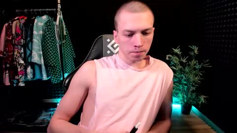 Snapshot of yoi_aji chatting on February 2026 02:43:02 PM You can ask my name in pm online show from February 2026 02:43:02 PM