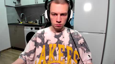 Snapshot of yoi_aji chatting on February 2026 03:32:01 PM You can ask my name in pm online show from February 2026 03:32:01 PM