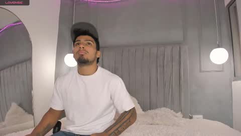 Yoi Olimpo online show from March 2025 12:36:02 PM