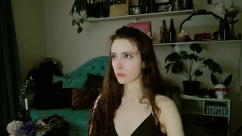 Snapshot of yoka_paradoxxx chatting on May 2026 10:45:02 AM yoka_paradoxxx online show from May 2026 10:45:02 AM