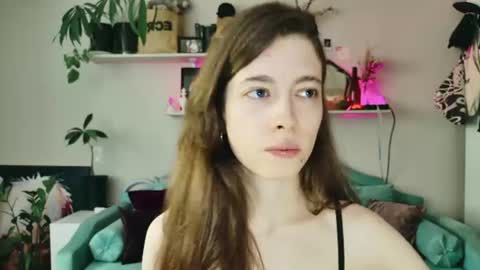 Snapshot of yoka_paradoxxx chatting on July 2026 10:30:01 AM yoka_paradoxxx online show from July 2026 10:30:01 AM