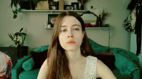 Snapshot of yoka_paradoxxx chatting on July 2026 10:54:01 AM yoka_paradoxxx online show from July 2026 10:54:01 AM