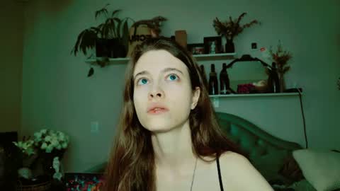 Snapshot of yoka_paradoxxx chatting on July 2026 12:08:02 PM yoka_paradoxxx online show from July 2026 12:08:02 PM