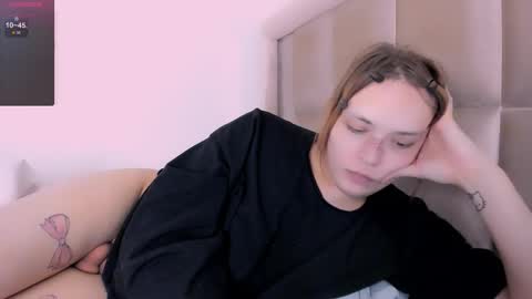 yomoyoo online show from February 2026 05:28:01 PM