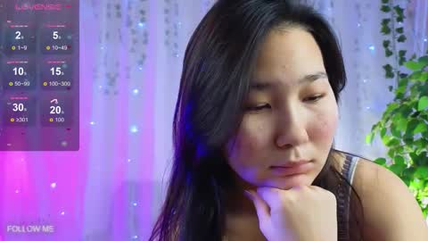 i am Yoon online show from October 2025 07:42:02 AM