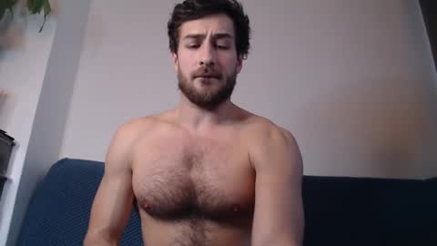 Yoooups online show from January 2026 03:28:01 PM