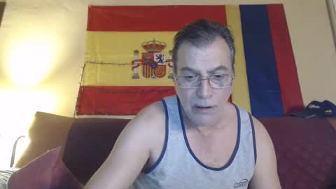 Snapshot of yosep44 chatting on December 2024 01:51:02 PM yosep online show from December 2024 01:51:02 PM