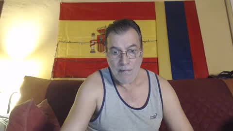 Snapshot of yosep44 chatting on December 2024 07:53:02 PM yosep online show from December 2024 07:53:02 PM