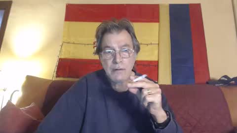 Snapshot of yosep44 chatting on October 2025 08:01:01 AM yosep online show from October 2025 08:01:01 AM