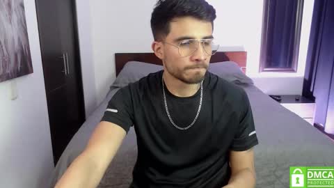 yoshy_man online show from September 2025 04:27:01 AM