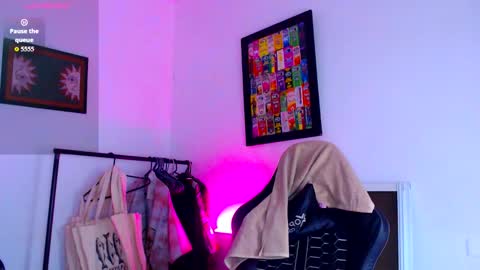 Snapshot of yosoy_enzo2020 chatting on January 2026 04:05:02 AM Enzo online show from January 2026 04:05:02 AM