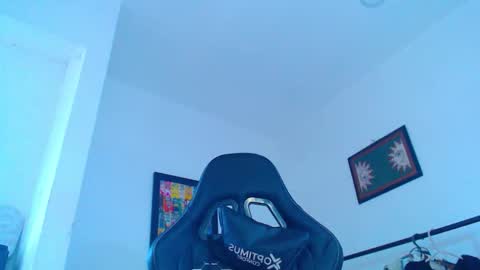 Snapshot of yosoy_enzo2020 chatting on February 2026 01:29:02 PM Enzo online show from February 2026 01:29:02 PM