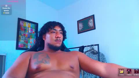 Snapshot of yosoy_enzo2020 chatting on February 2026 03:33:01 PM Enzo online show from February 2026 03:33:01 PM