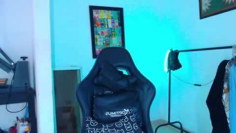 Snapshot of yosoy_enzo2020 chatting on March 2026 02:19:01 PM Enzo online show from March 2026 02:19:01 PM