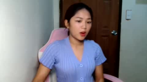 Snapshot of yosufloversweet chatting on June 2026 11:24:02 AM fin online show from June 2026 11:24:02 AM
