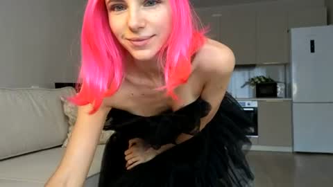 Snapshot of you_desire chatting on June 2026 12:28:02 PM Liliya online show from June 2026 12:28:02 PM