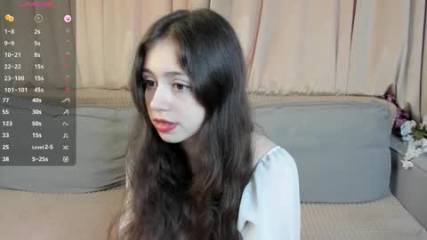 Elizabeth brunette -- Darline blonde  online show from November 2025 09:40:01 AM
