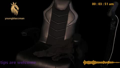 younblaccman6969 online show from December 2024 06:03:02 AM