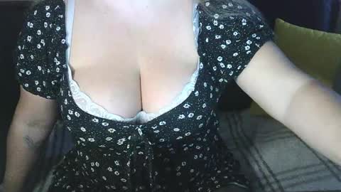 Maria Love online show from December 2025 01:32:02 AM