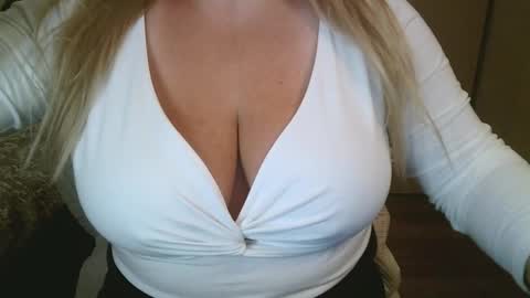 Maria Love online show from February 2026 06:40:02 AM