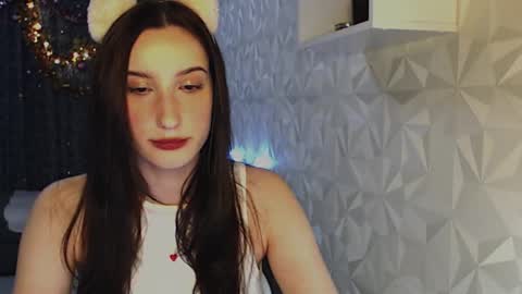 Snapshot of your_best_foxxx chatting on December 2024 05:26:01 PM Milla online show from December 2024 05:26:01 PM