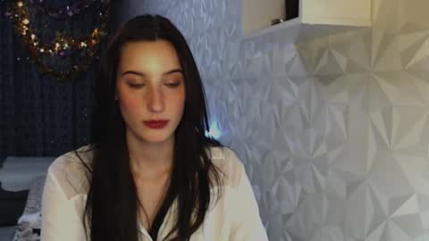 Snapshot of your_best_foxxx chatting on December 2024 08:28:02 PM Milla online show from December 2024 08:28:02 PM