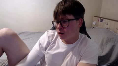 Snapshot of your_boyfriend123 chatting on June 2026 06:52:02 AM Max online show from June 2026 06:52:02 AM