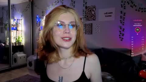 Snapshot of your_corvus chatting on April 2026 02:51:02 PM your_corvus online show from April 2026 02:51:02 PM