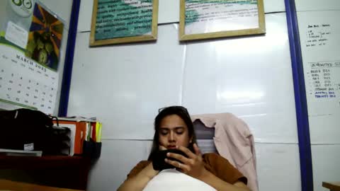 Snapshot of your_dreamgirlxxx69 chatting on March 2025 06:23:01 AM your_dreamgirlxxx69 online show from March 2025 06:23:01 AM