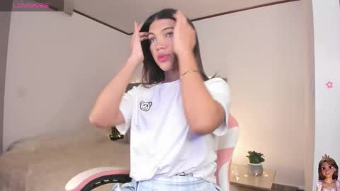 Snapshot of your_favorite_doll_ chatting on February 2026 12:49:01 PM Eliza online show from February 2026 12:49:01 PM