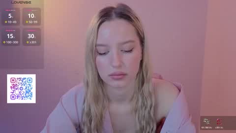 Olivia online show from December 2025 08:27:01 PM