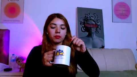 Snapshot of your_girl_of_dream chatting on May 2026 07:52:02 PM your_girl_of_dream online show from May 2026 07:52:02 PM