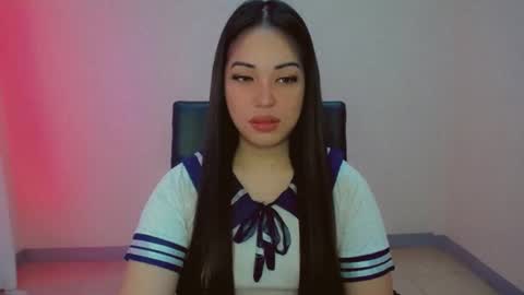 Snapshot of your_gwen22 chatting on December 2024 11:01:02 PM GWEN online show from December 2024 11:01:02 PM