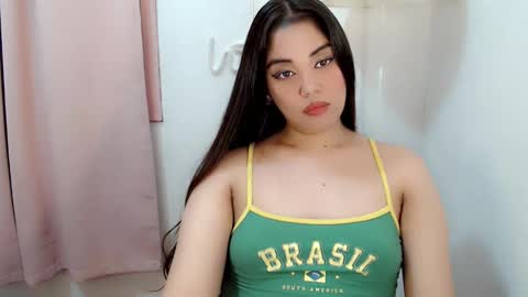 Snapshot of your_gwen22 chatting on February 2026 08:38:02 PM GWEN online show from February 2026 08:38:02 PM