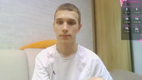 Snapshot of your_honeyy chatting on September 2025 01:00:01 PM Mark online show from September 2025 01:00:01 PM