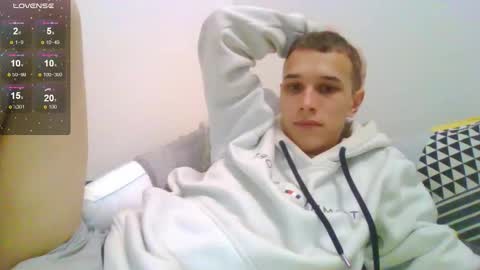 Snapshot of your_honeyy chatting on November 2025 10:14:02 AM Mark online show from November 2025 10:14:02 AM