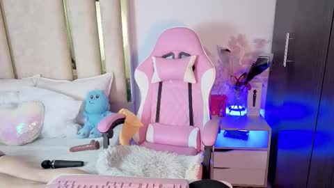 Snapshot of your_isa chatting on February 2026 11:16:02 PM Isa online show from February 2026 11:16:02 PM