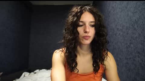 Meri  online show from October 2025 07:42:02 PM