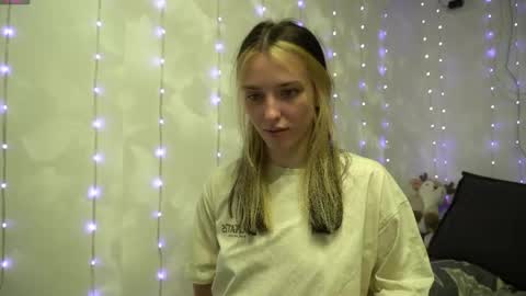 Meri  online show from April 2026 07:27:02 PM