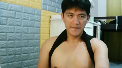 Snapshot of your_love_miaka chatting on February 2026 12:06:01 AM your_love_miaka online show from February 2026 12:06:01 AM