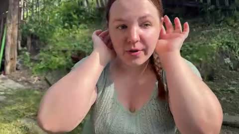 Snapshot of your_madhurricane chatting on June 2026 10:03:01 AM Daria and Lesia online show from June 2026 10:03:01 AM
