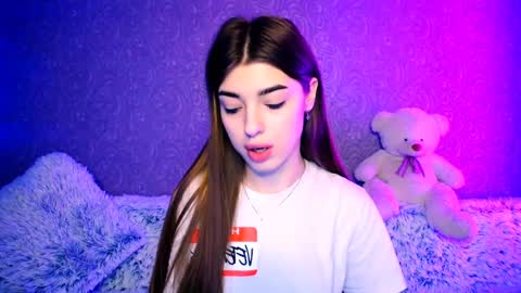 Zarina online show from December 2024 09:42:02 PM