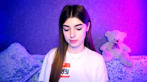 Zarina online show from December 2024 12:48:02 AM