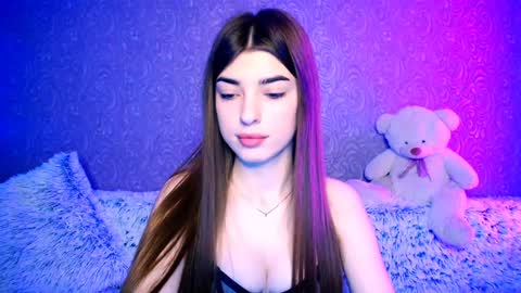 Zarina online show from December 2024 05:40:02 AM