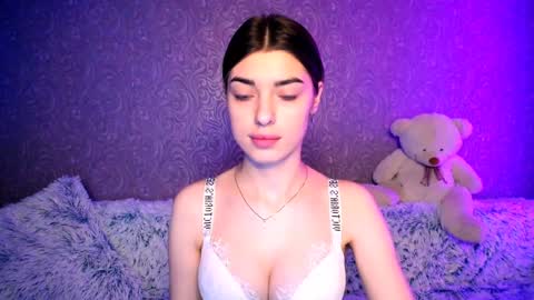 Zarina online show from January 2025 08:51:02 PM